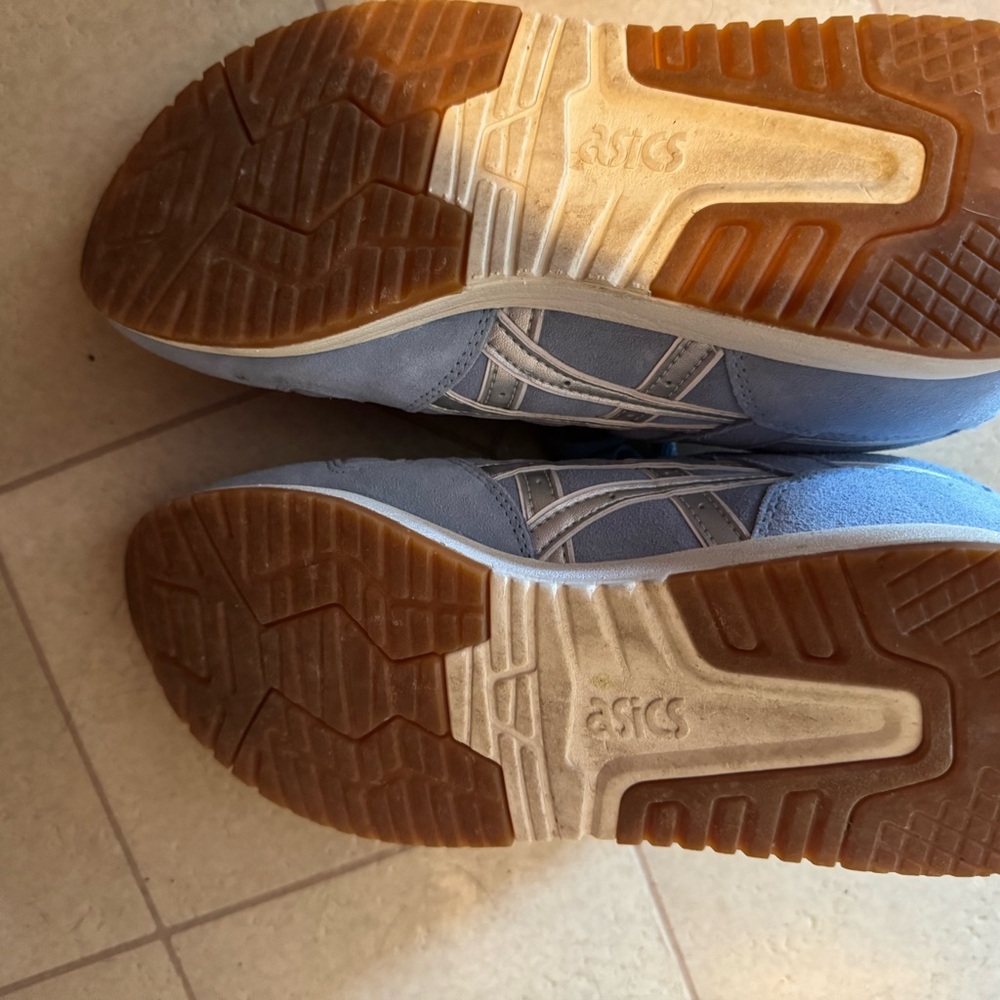 ASICS Women's Light Blue Sneakers - Picture 4 of 5